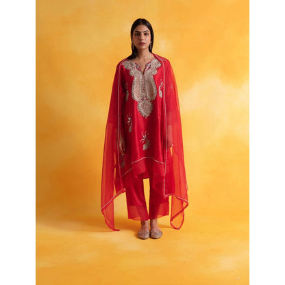 Pairaahan NAZAKAT Red Kaftan with Pant (Set of 3)