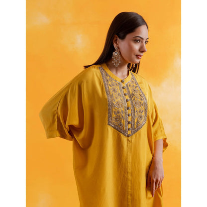 Pairaahan EVARA Yellow Kaftan with Pant (Set of 2)