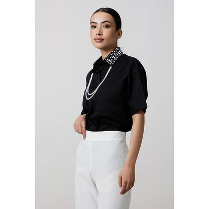 Pallavi Swadi Black Audrey Pearl Necklace Shirt