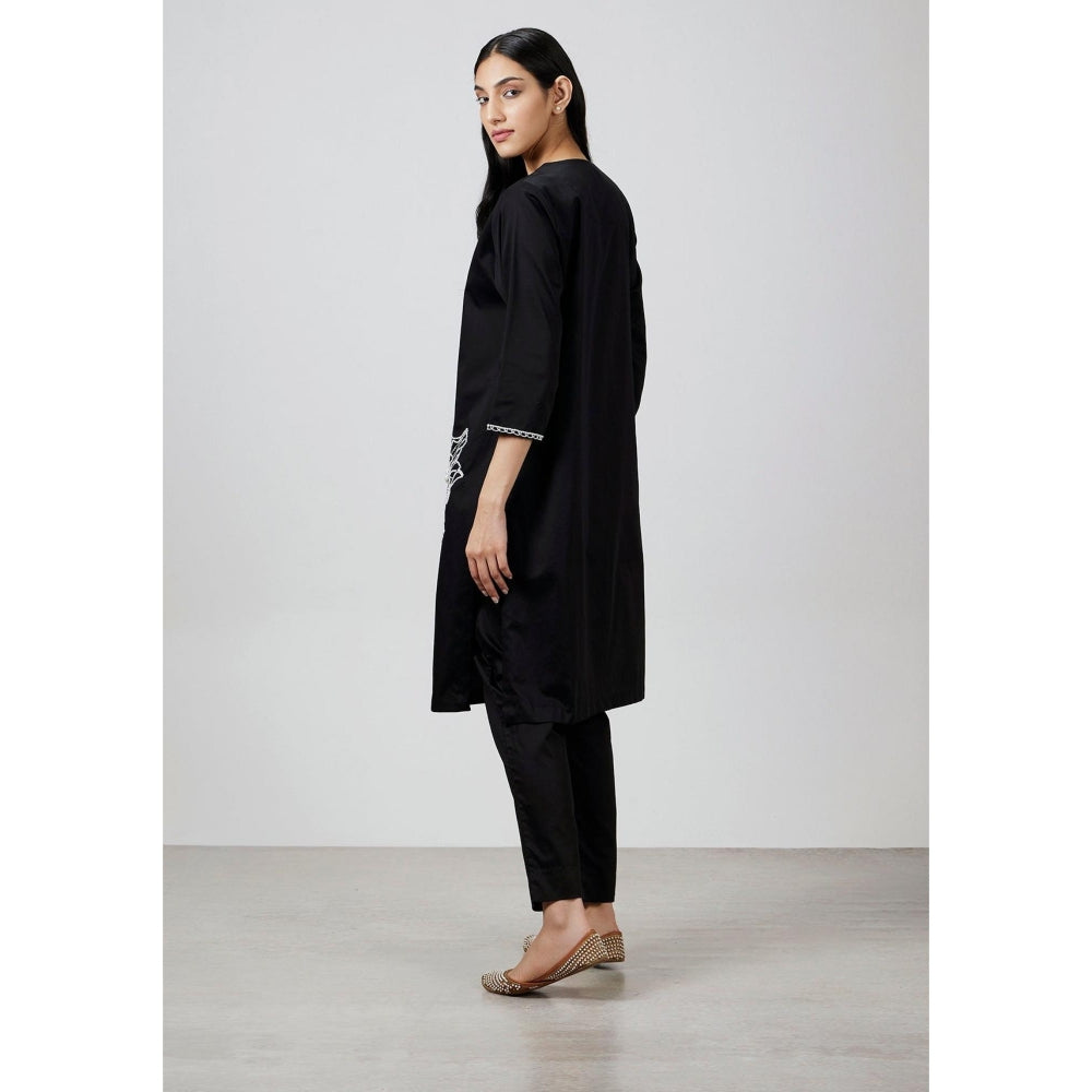 Pallavi Swadi Perla Noir Kurta with Pant