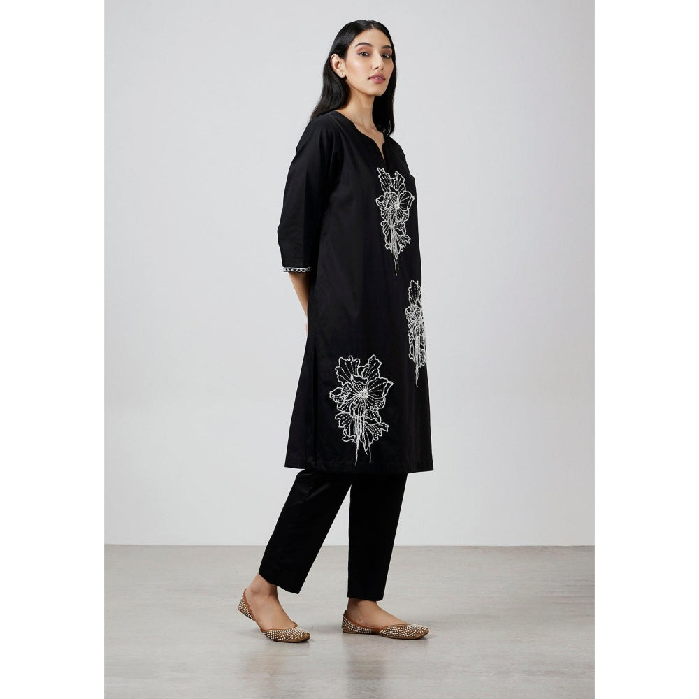 Pallavi Swadi Perla Noir Kurta with Pant