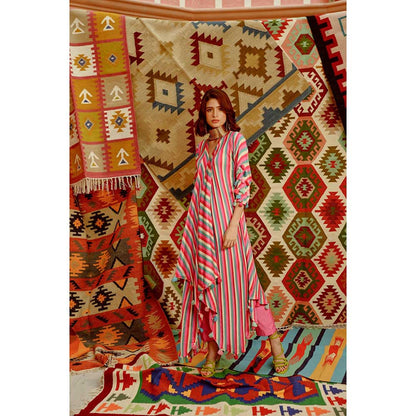 PALLAVI JAIPUR Hot Pink Indi-Leheriya Tassel Kurta with Pant (Set of 2)