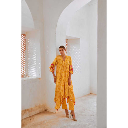 PALLAVI JAIPUR Gulbahar Marigold Mustard Tassel Kurta With Pant (Set of 2)