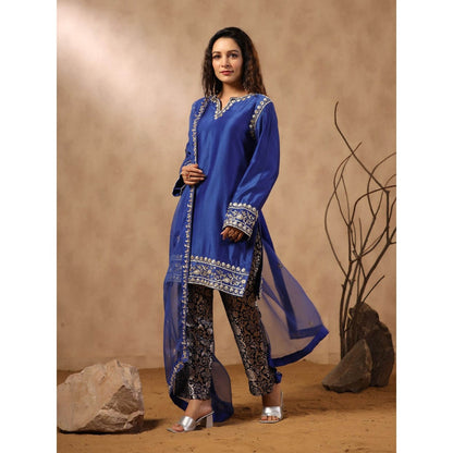 Palak Khandelwal Navy Blue Kurta with Handwork Paired with Brocade Pant and Dupatta (Set of 3)