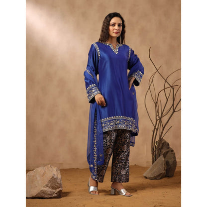 Palak Khandelwal Navy Blue Kurta with Handwork Paired with Brocade Pant and Dupatta (Set of 3)