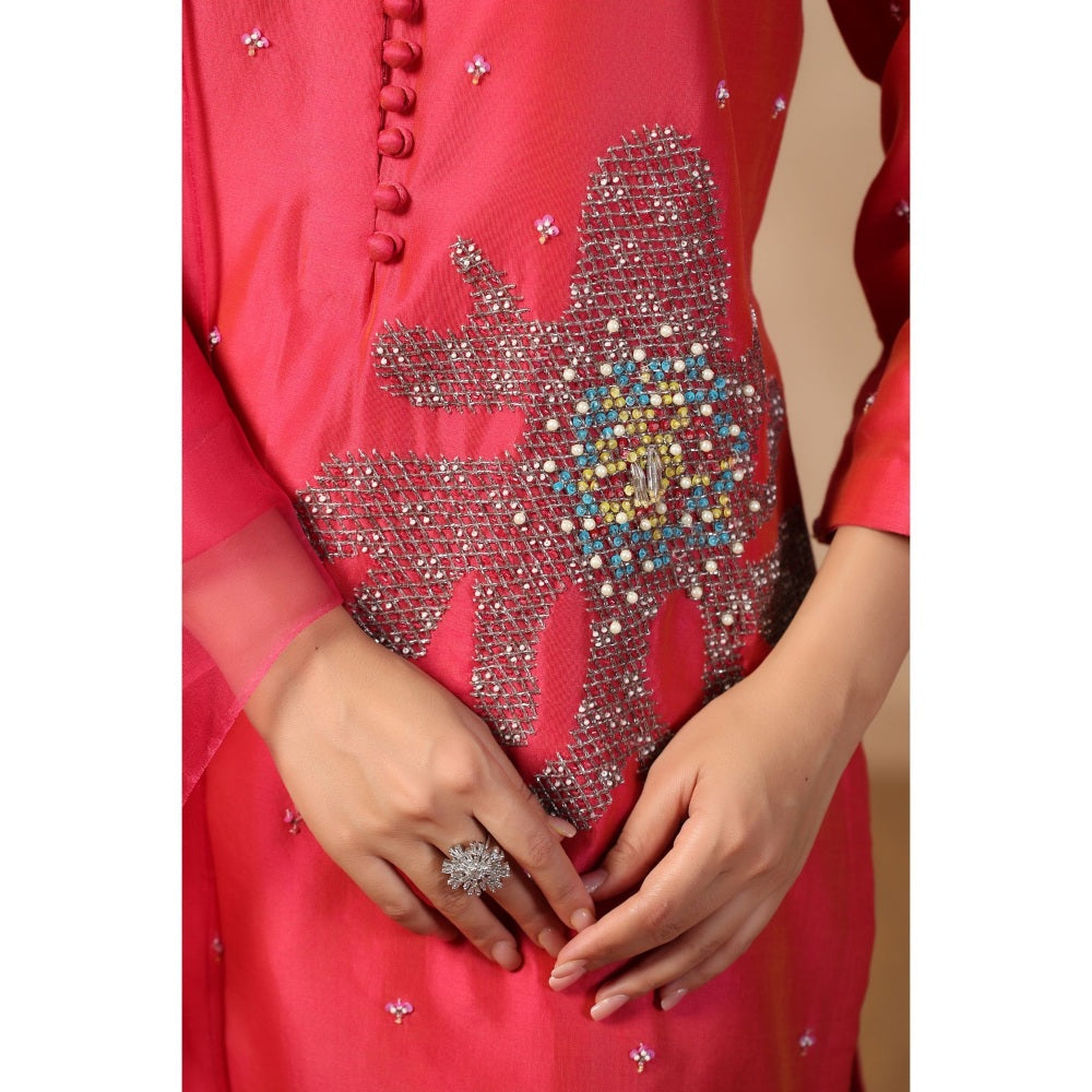 Palak Khandelwal Pink Kurta Paired with Pants and Dupatta (Set of 3)