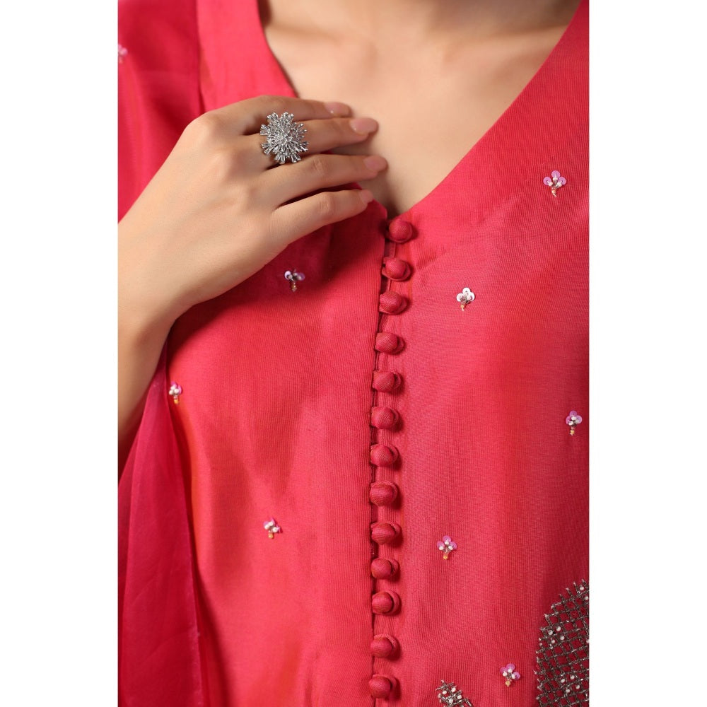 Palak Khandelwal Pink Kurta Paired with Pants and Dupatta (Set of 3)
