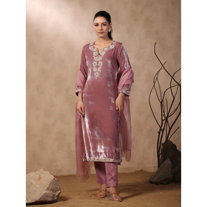 Palak Khandelwal Pink Velvet Kurta Paired with Pants and Dupatta (Set of 3)