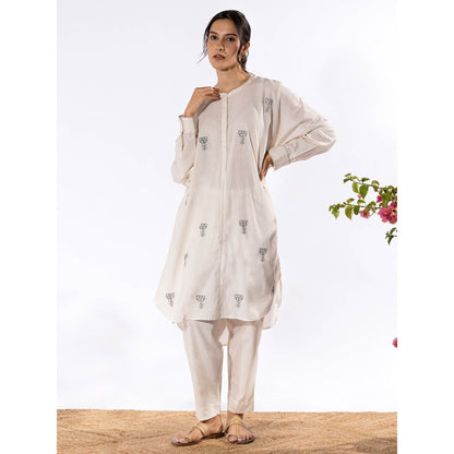 PANTS AND PAJAMAS Off White Chikan Cotton Kurta Shirt & Salwar (Set of 2)