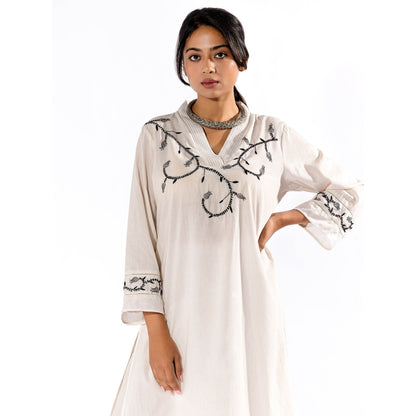 PANTS AND PAJAMAS White Chikan Cotton Kurta