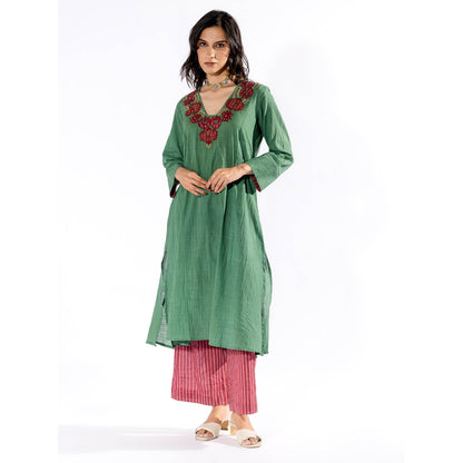 PANTS AND PAJAMAS Green Embroidered Kurta & Cotton Pant (Set of 2)