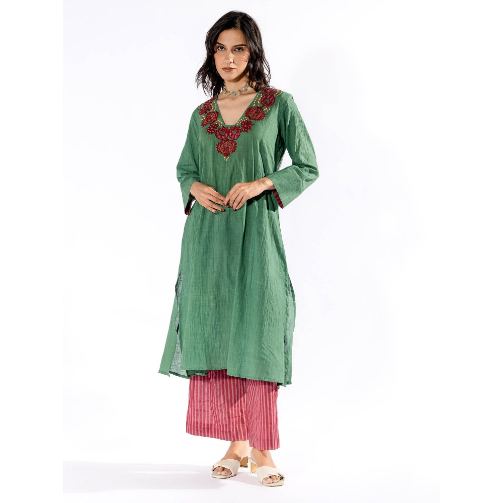 PANTS AND PAJAMAS Green Embroiderd Kurta