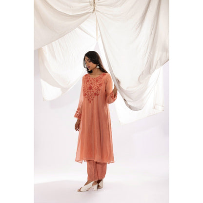 PANTS AND PAJAMAS Peach Printed Chanderi Mull Kurta, Inner with Pant & Dupatta (Set of 4)