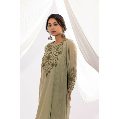 PANTS AND PAJAMAS Sage Chanderi Mull Kurta with Pant (Set of 2)