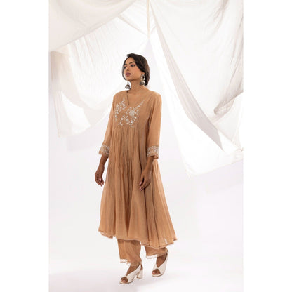 PANTS AND PAJAMAS Beige Chanderi Mull Kurta with Pant & Printed Dupatta (Set of 3)
