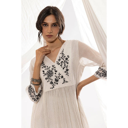 PANTS AND PAJAMAS White Printed Chanderi Mull Kurta
