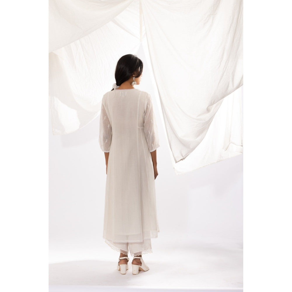 PANTS AND PAJAMAS White Chanderi Mull Chikan Kurta with Pant & Dupatta (Set of 3)