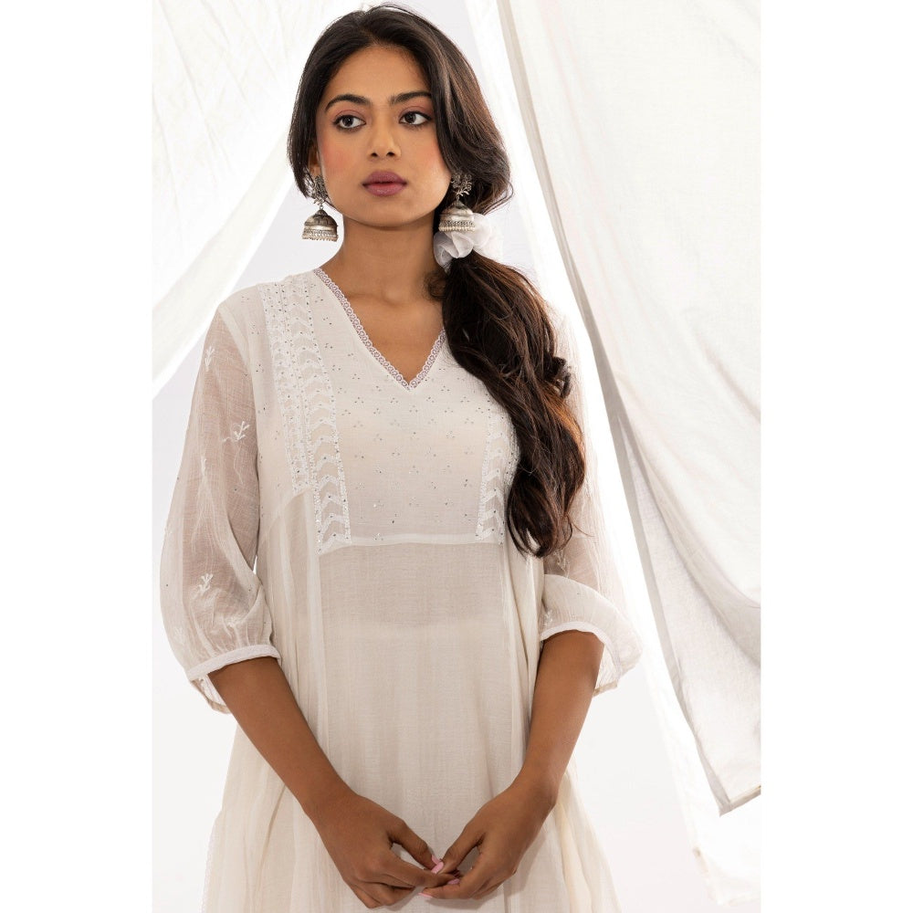PANTS AND PAJAMAS White Chanderi Mull Chikan Kurta with Pant & Dupatta (Set of 3)