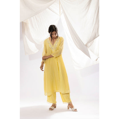 PANTS AND PAJAMAS Light Yellow Chanderi Mull Chikan Kurta with Pant (Set of 2)