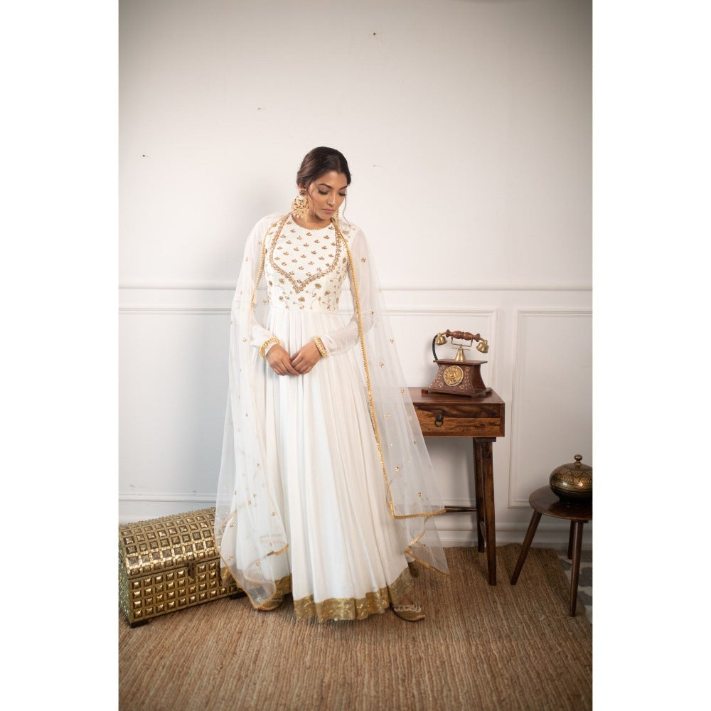 PARUL GANDHI Accacia White Anarkali with Dupatta (Set of 2)