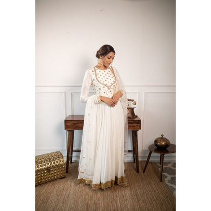 PARUL GANDHI Accacia White Anarkali with Dupatta (Set of 2)