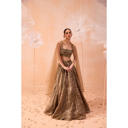 PARUL GANDHI Gold Glory Lehenga With Blouse And Dupatta (Set of 3)