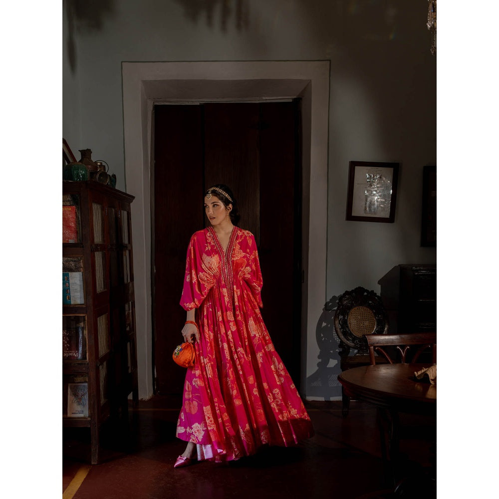 Paulmi & Harsh Flourishing Floral Jaal Kaftan (Set of 2)