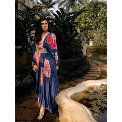 Paulmi & Harsh Blooming Big Floral Kaftan (Set of 2)