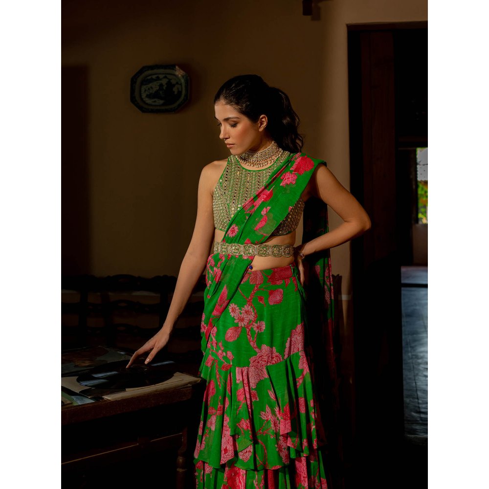 Paulmi & Harsh Full Bloom Saree with Stitched Blouse (Set of 3)