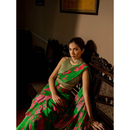 Paulmi & Harsh Full Bloom Saree with Stitched Blouse (Set of 3)