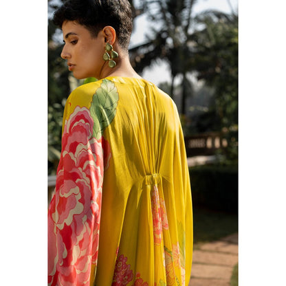 Paulmi & Harsh Refreshing Floral Kaftan (Set of 2)