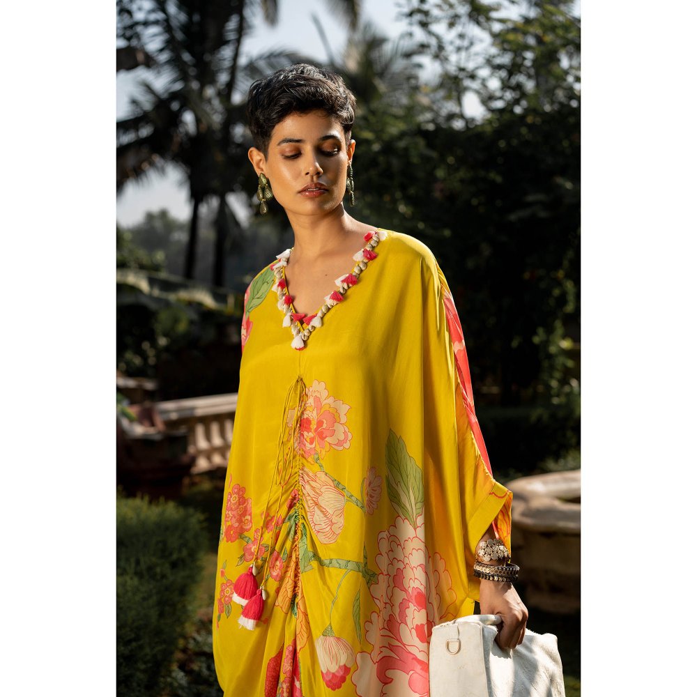 Paulmi & Harsh Refreshing Floral Kaftan (Set of 2)