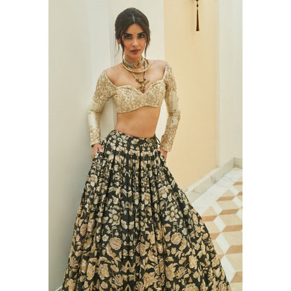 Paulmi & Harsh Athena Black Lehenga with Choli and Dupatta