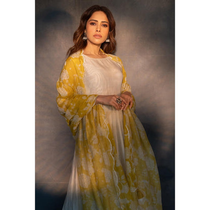 Paulmi & Harsh Off White Nushratt In The Liva Anarkali Kurta with Sharara and Dupatta