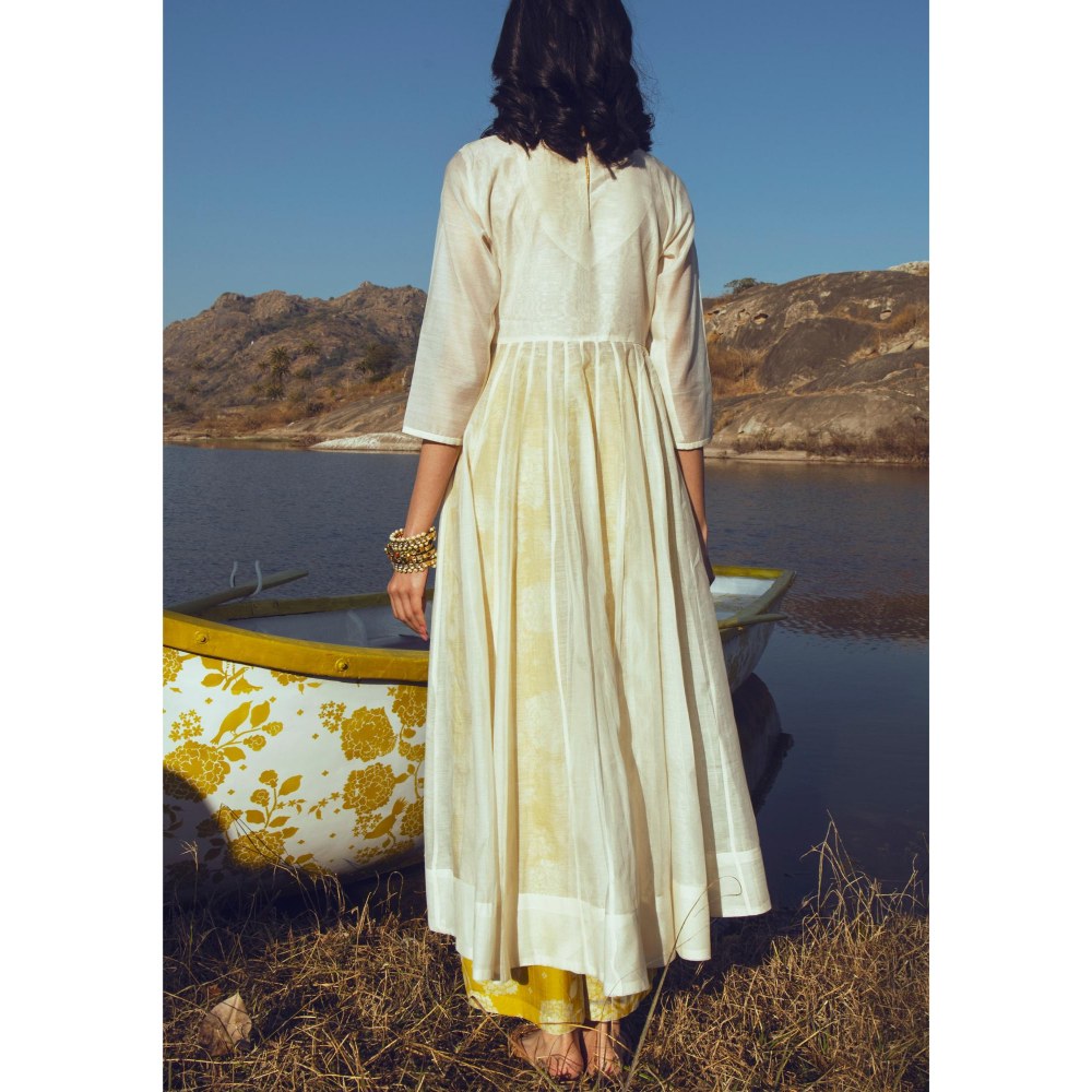 Paulmi & Harsh Off White Nushratt In The Liva Anarkali Kurta with Sharara and Dupatta