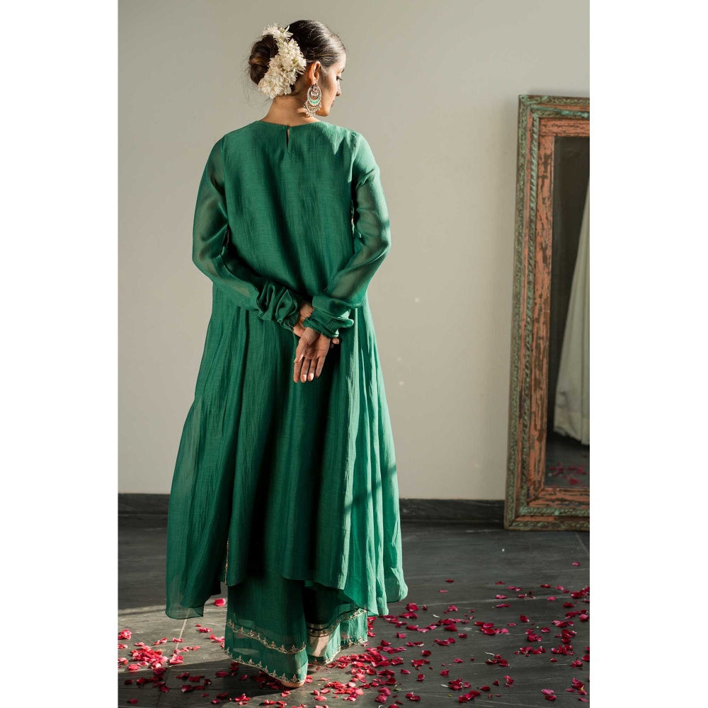 Paulmi & Harsh Women Green Chanderi Round Neck Kurta with Pant