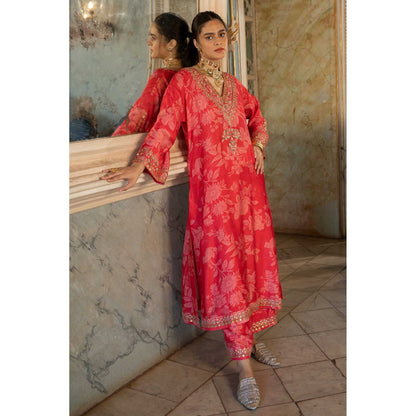 Paulmi & Harsh Women Red Cotton Silk V-Neck Kurta with Palazzo