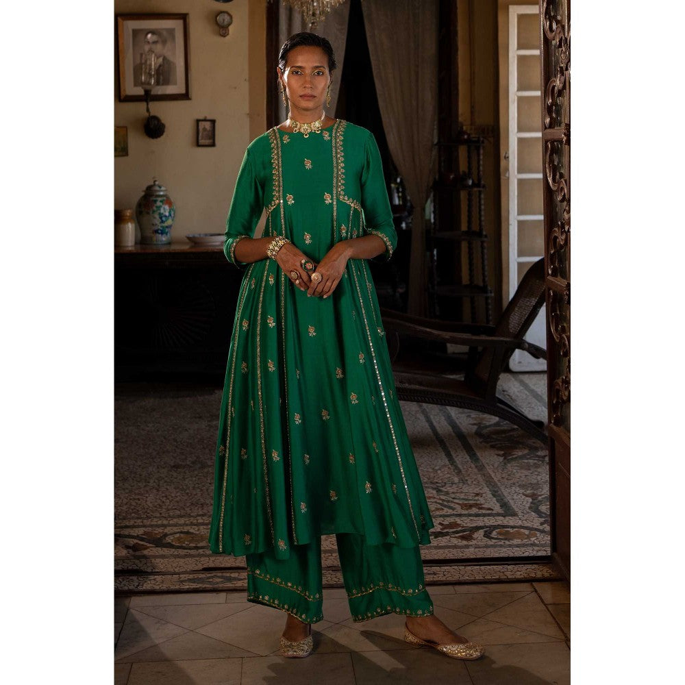 Paulmi & Harsh Women Green Chiniya Silk Round Neck Kurta with Pant