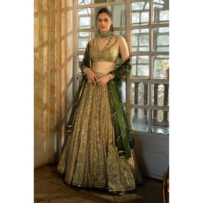 Paulmi & Harsh Polvina Green Lehenga with Choli and Dupatta