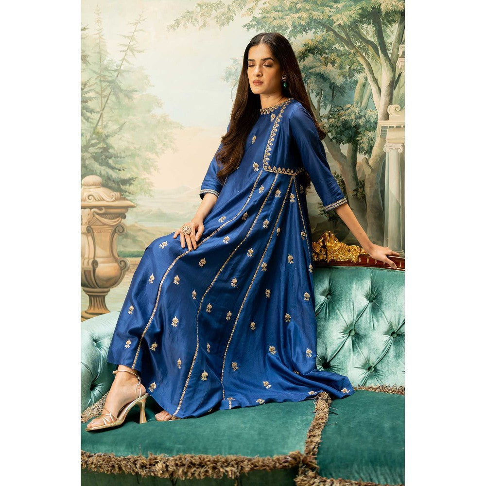 Paulmi & Harsh Women Navy Blue Chiniya Silk Round Neck Kurta with Pant