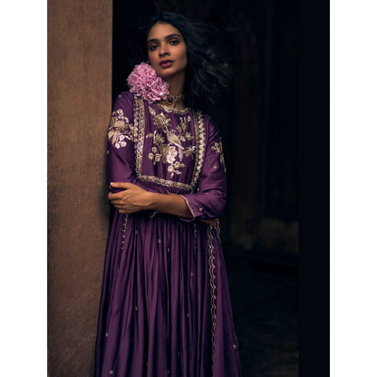 Paulmi & Harsh Women Purple Chiniya Silk V-Neck Kurta with Pant and Dupatta