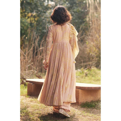Paulmi & Harsh Women Pink Chanderi Round Neck Kurta with Pant and Dupatta