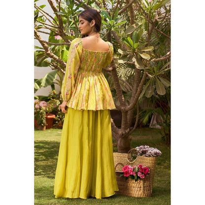 Paulmi & Harsh Women Green Chanderi Square Neck Kurta with Palazzo and Scarf