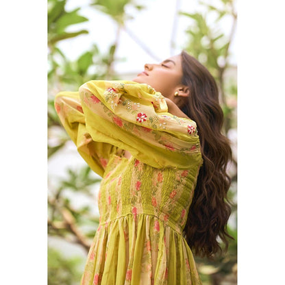 Paulmi & Harsh Women Green Chanderi Square Neck Kurta with Palazzo and Scarf