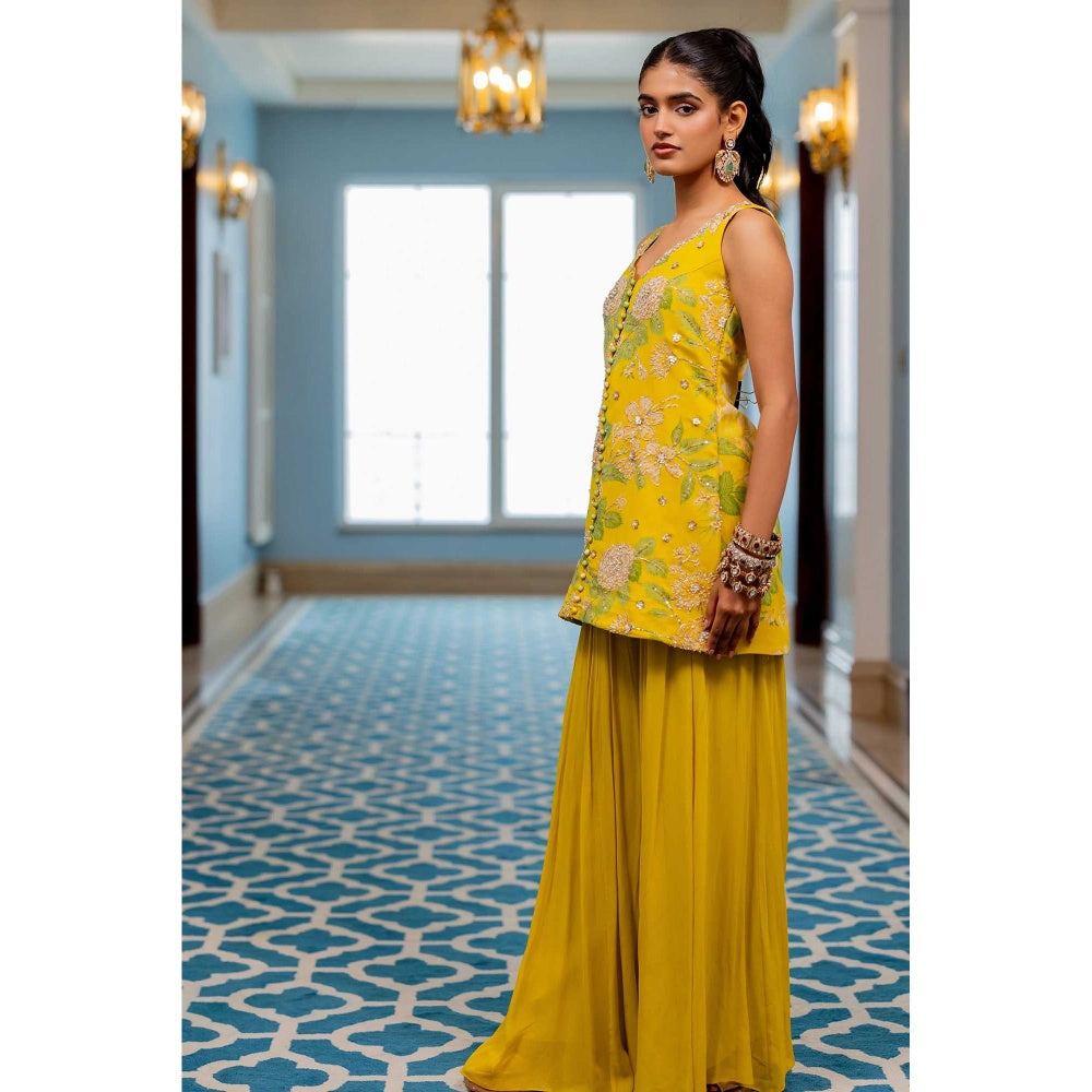 Paulmi & Harsh Women Yellow Chiniya Silk V-Neck Kurta with Palazzo