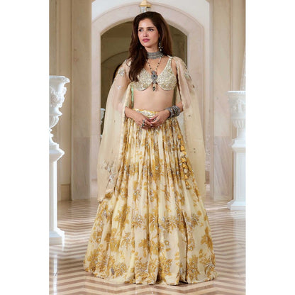 Paulmi & Harsh Zayana Ivory Lehenga with Choli and Dupatta