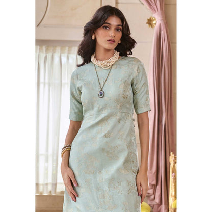 Paulmi & Harsh Women Green Jacquard Round Neck Kurta with Palazzo