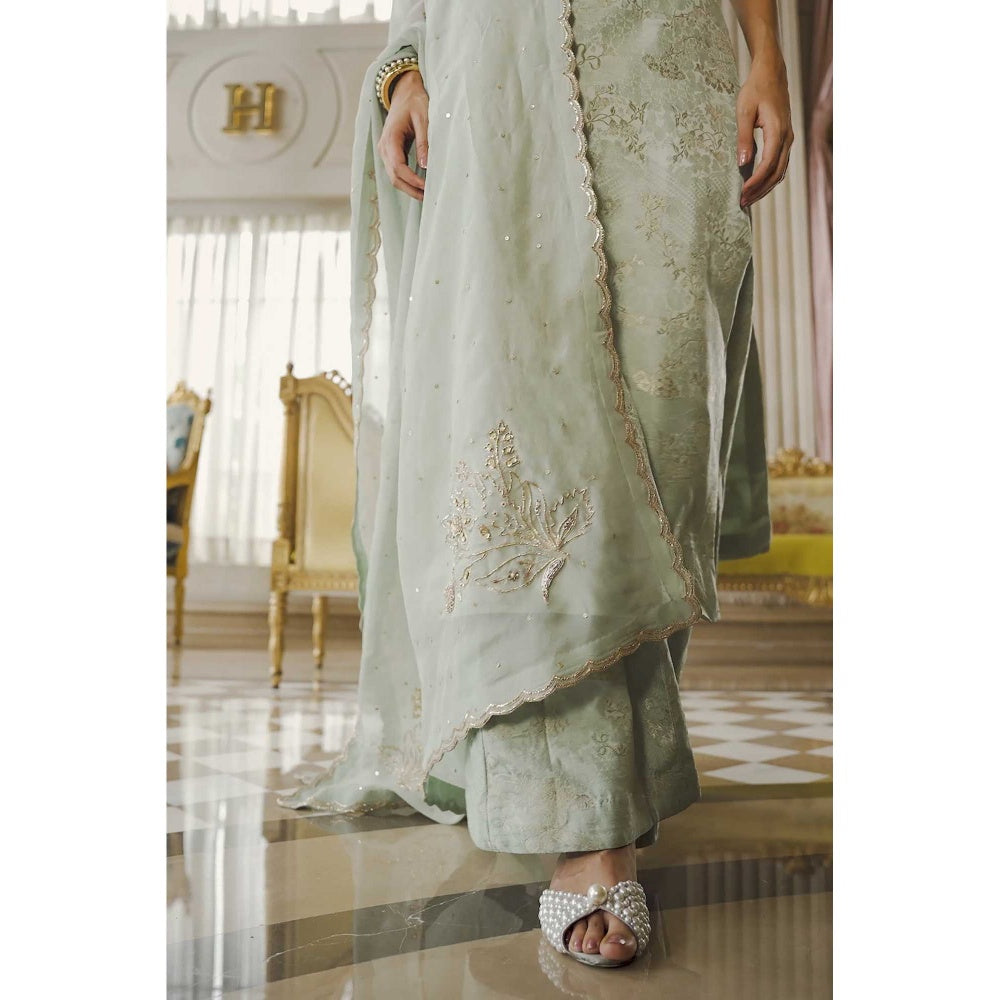 Paulmi & Harsh Women Green Jacquard Round Neck Kurta with Palazzo