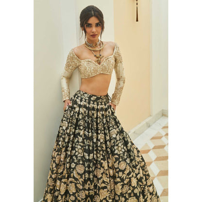 Paulmi & Harsh Athena Black Lehenga with Choli and Dupatta