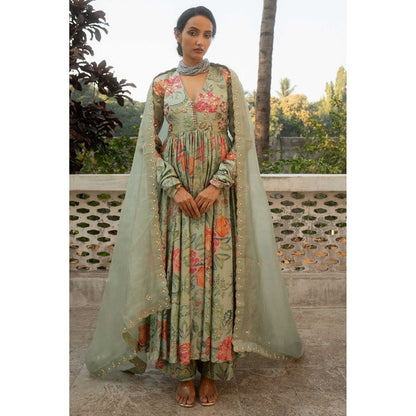 Paulmi & Harsh Women Green Chiniya Silk V-Neck Kurta with Pants and Dupatta